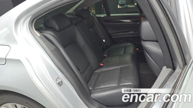 BMW 7-Series 2013 — photo 17