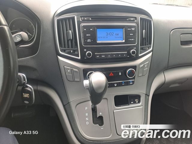 Hyundai Starex 2021 — photo 11