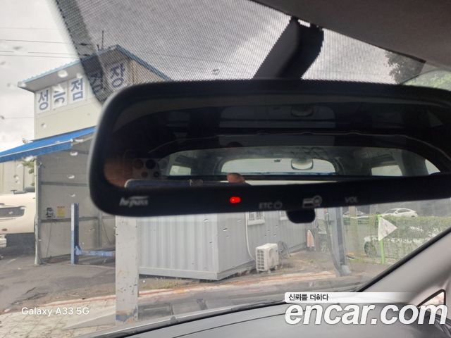 Hyundai Starex 2021 — photo 13