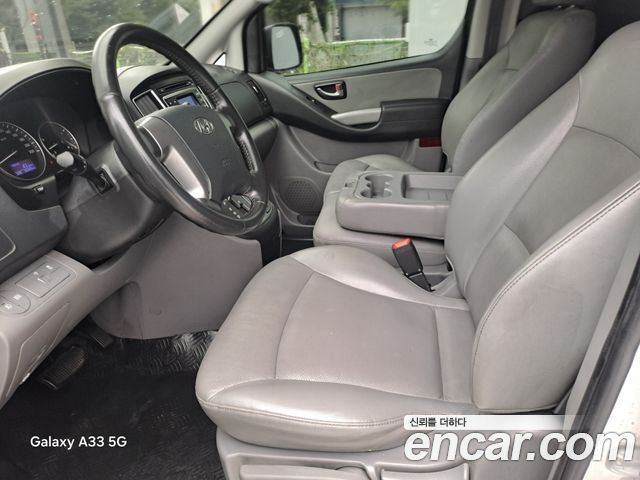 Hyundai Starex 2021 — photo 16
