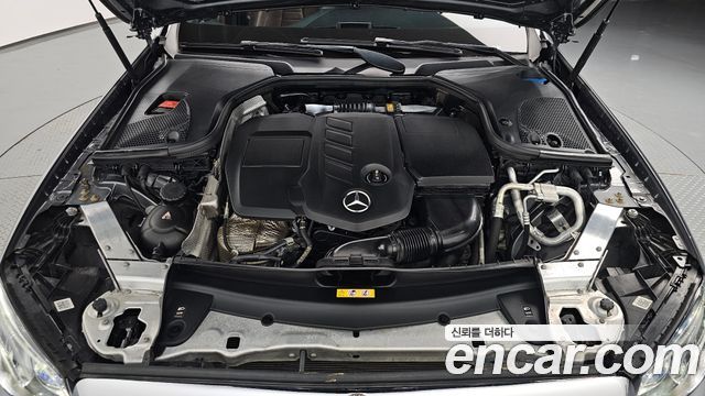Mercedes-Benz E-Class 2019 — photo 6