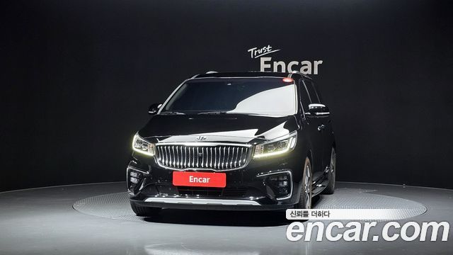 Kia Canival 2019 — photo 3