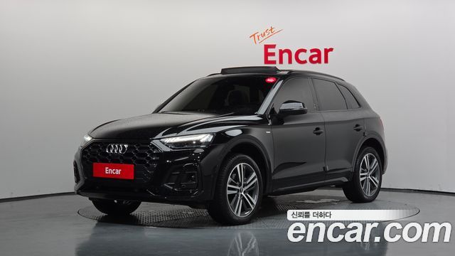 Audi Q5 2023 — photo 1