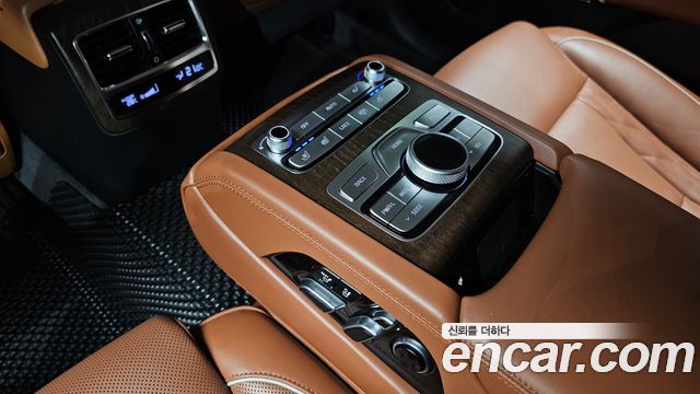 Kia K9 2021 — photo 25