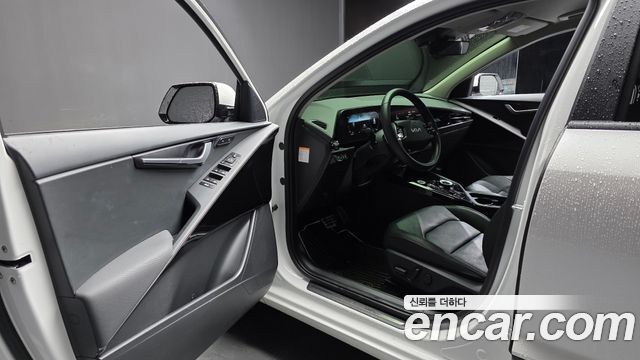 Kia Niro 2022 — photo 10