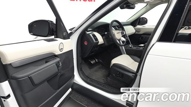 Land Rover Discovery 2025 — photo 13