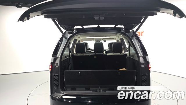 Land Rover Discovery 2025 — photo 26
