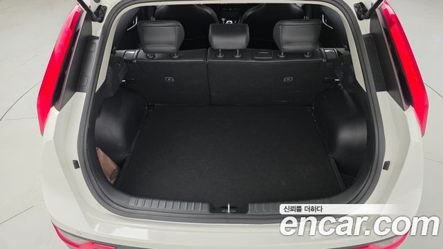 Kia Niro 2024 — photo 20