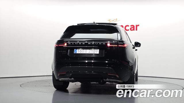 Land Rover Range Rover Velar 2025 — photo 4