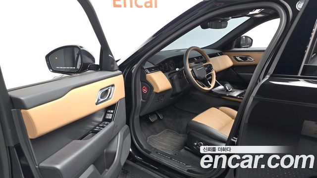 Land Rover Range Rover Velar 2025 — photo 13