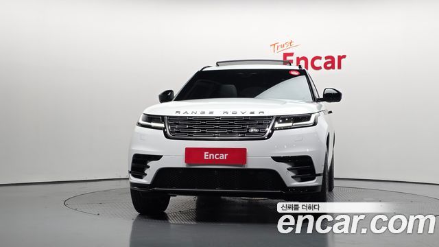 Land Rover Range Rover Velar 2026 — photo 3