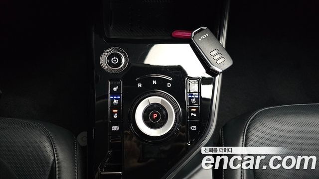 Kia Niro 2023 — photo 12