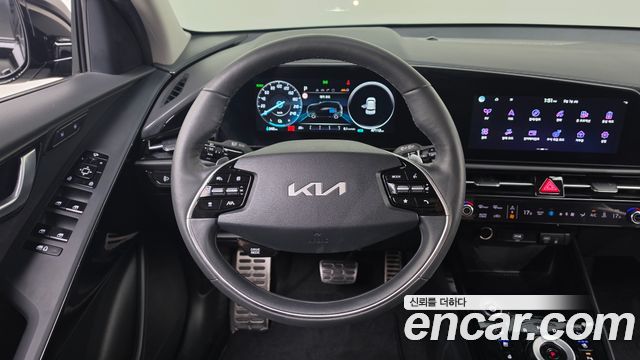 Kia Niro 2023 — photo 19