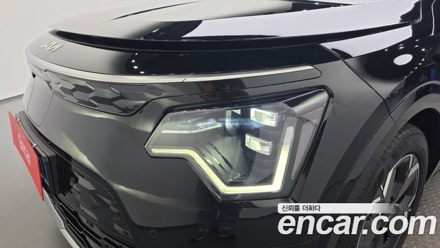 Kia Niro 2023 — photo 8