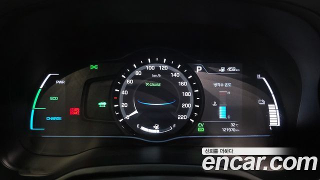 Hyundai Ioniq 2016 — photo 8
