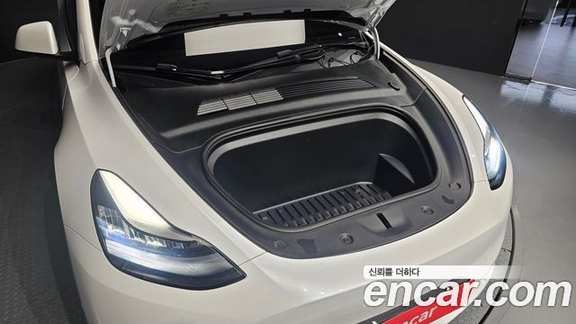 Tesla Model Y 2021 — photo 6