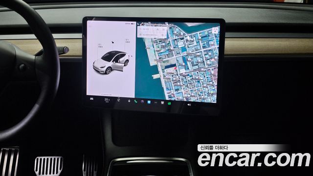 Tesla Model Y 2021 — photo 20