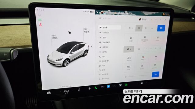 Tesla Model Y 2021 — photo 23
