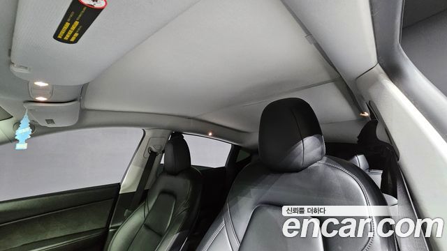 Tesla Model Y 2021 — photo 25