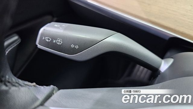 Tesla Model Y 2021 — photo 34