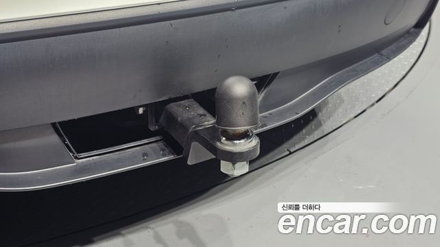 Tesla Model Y 2021 — photo 35