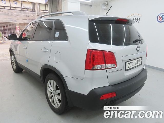 Kia Sorento 2011 — photo 3