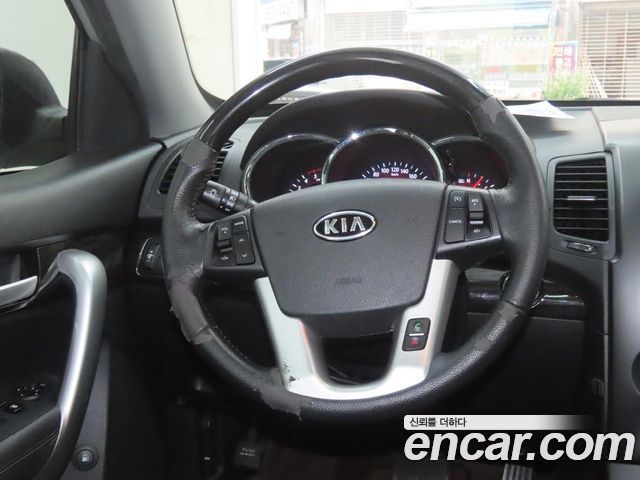 Kia Sorento 2011 — photo 6