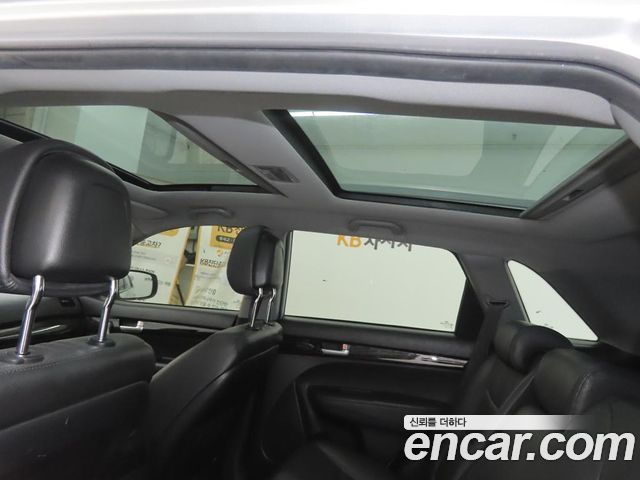 Kia Sorento 2011 — photo 7
