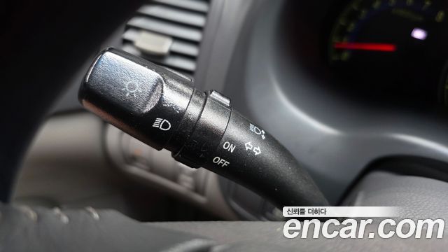 Kia Canival 2010 — photo 17