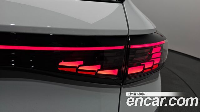 Volkswagen ID.4 2025 — photo 9