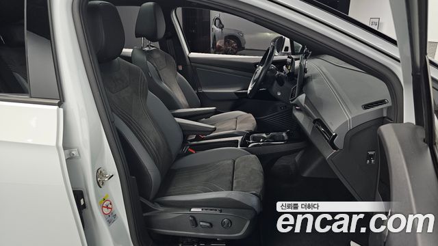 Volkswagen ID.4 2025 — photo 16