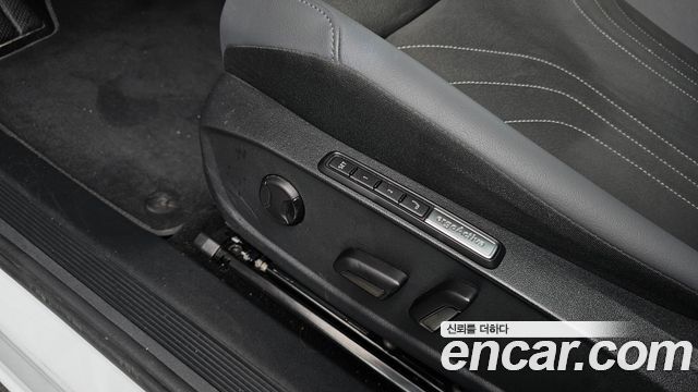 Volkswagen ID.4 2025 — photo 37