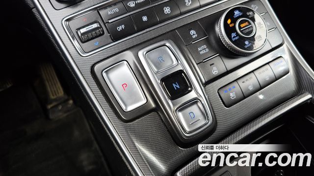 Hyundai Santafe 2021 — photo 9