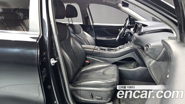 Hyundai Santafe 2021 — photo 11