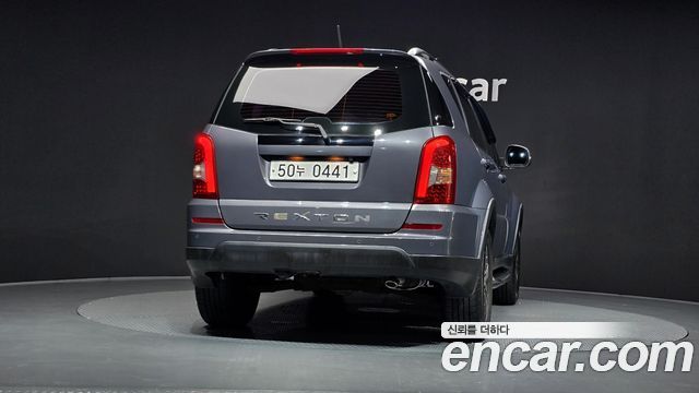 KG Mobility Rexton 2016 — photo 4