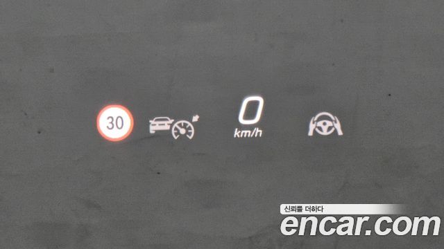 Mercedes-Benz C-Class 2023 — photo 18