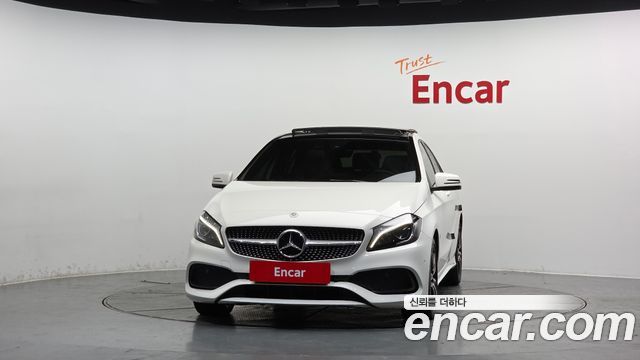 Mercedes-Benz A-Class 2018 — photo 3