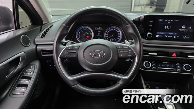 Hyundai Sonata 2022 — photo 19