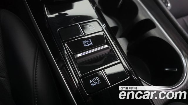 Hyundai Sonata 2022 — photo 25