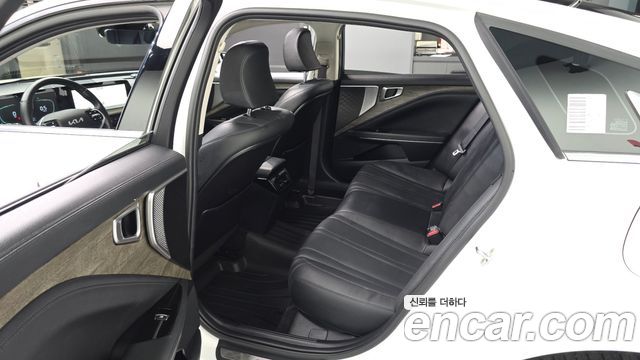 Kia K8 2023 — photo 17