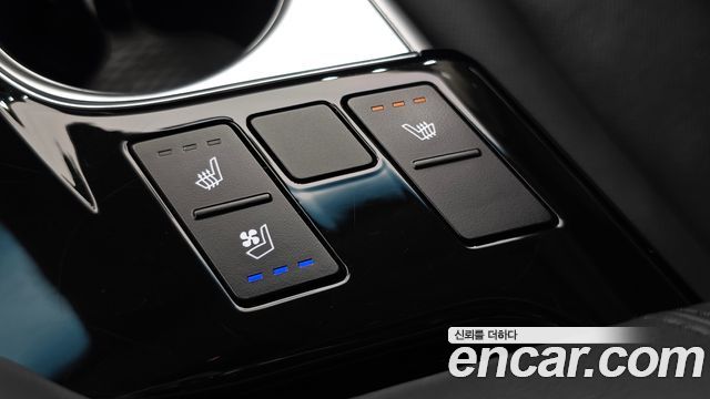 Kia K8 2023 — photo 19