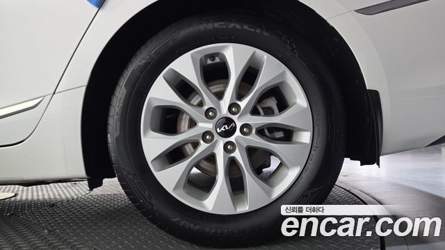 Kia K8 2023 — photo 7