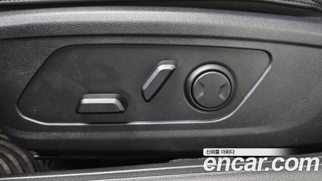 Kia K8 2023 — photo 31