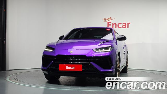 Lamborghini Urus 2023 — photo 3