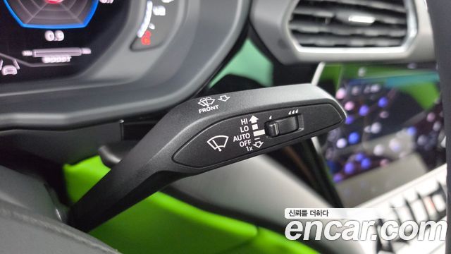 Lamborghini Urus 2023 — photo 29