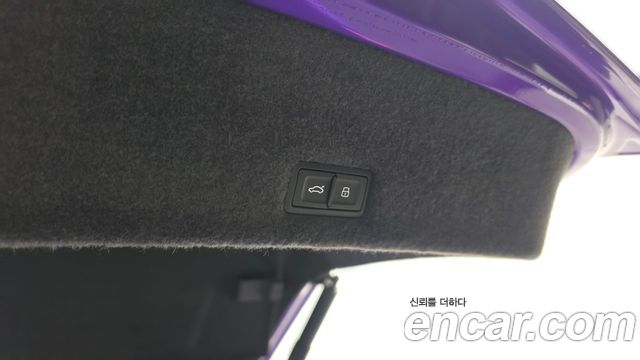 Lamborghini Urus 2023 — photo 34