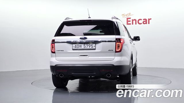 Ford Explorer 2014 — photo 4
