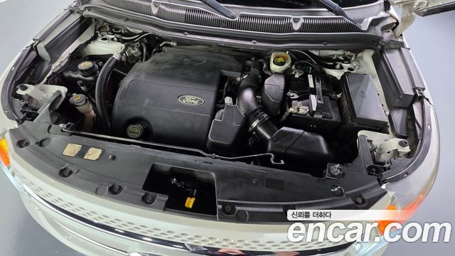 Ford Explorer 2014 — photo 6
