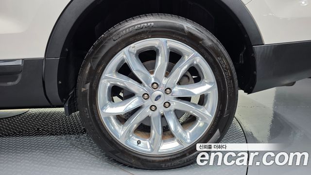 Ford Explorer 2014 — photo 7
