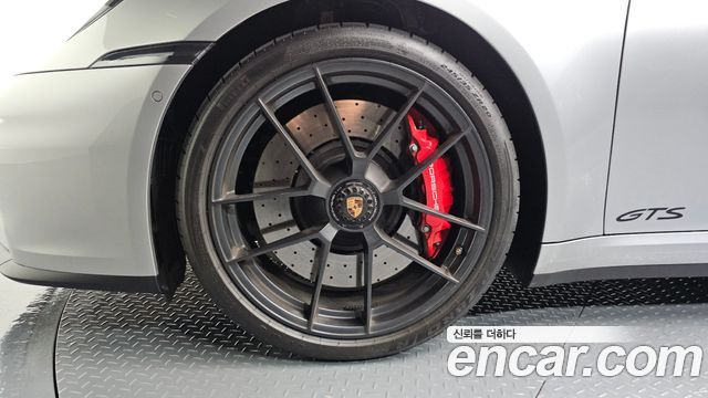 Porsche 911 2026 — photo 5